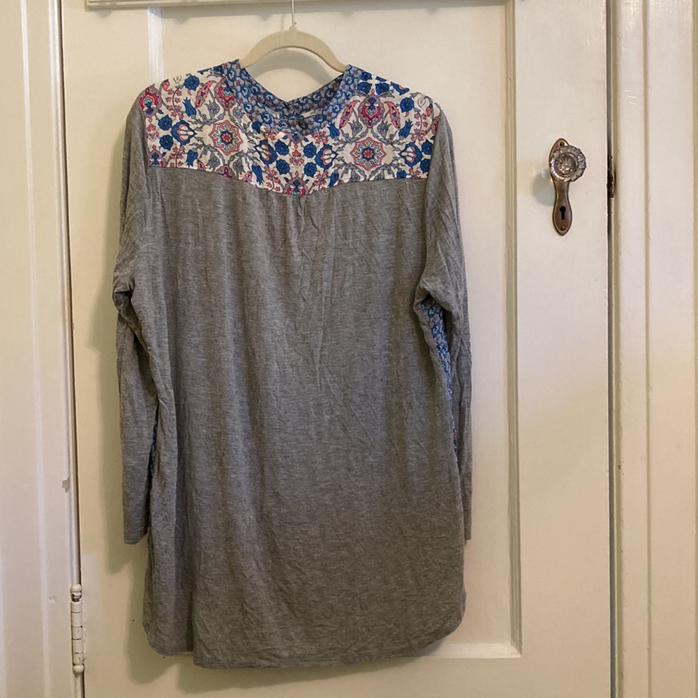 Grey, Extra Large, Button Down Blouse - image 2